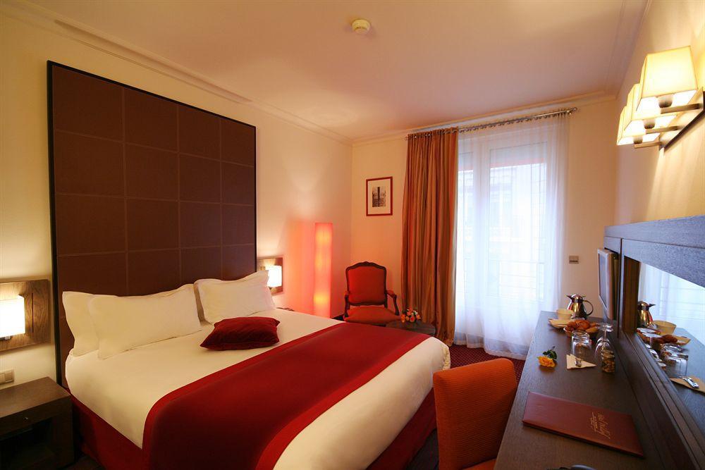 Westside Arc De Triomphe Hotel Paris Room photo
