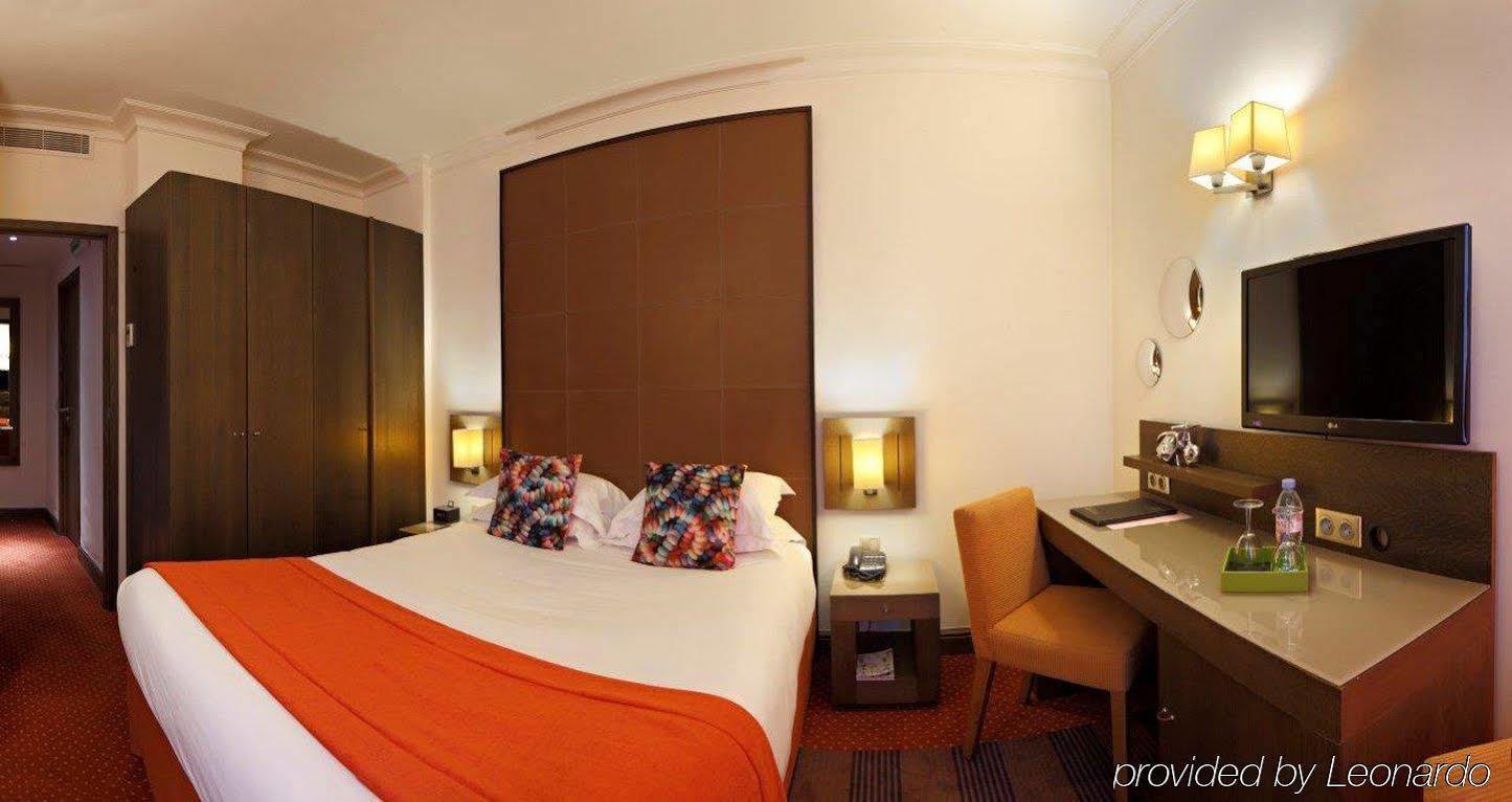 Westside Arc De Triomphe Hotel Paris Exterior photo